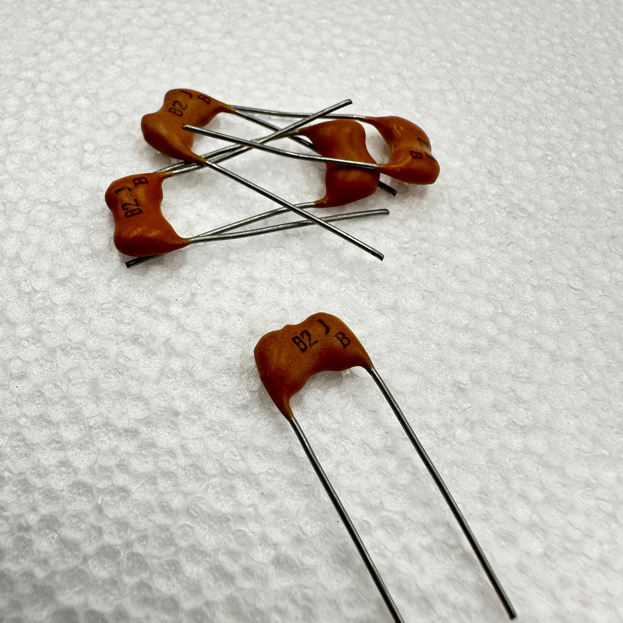 82pf 250v 5% Silver Mica Capacitors Russian Mil Spec