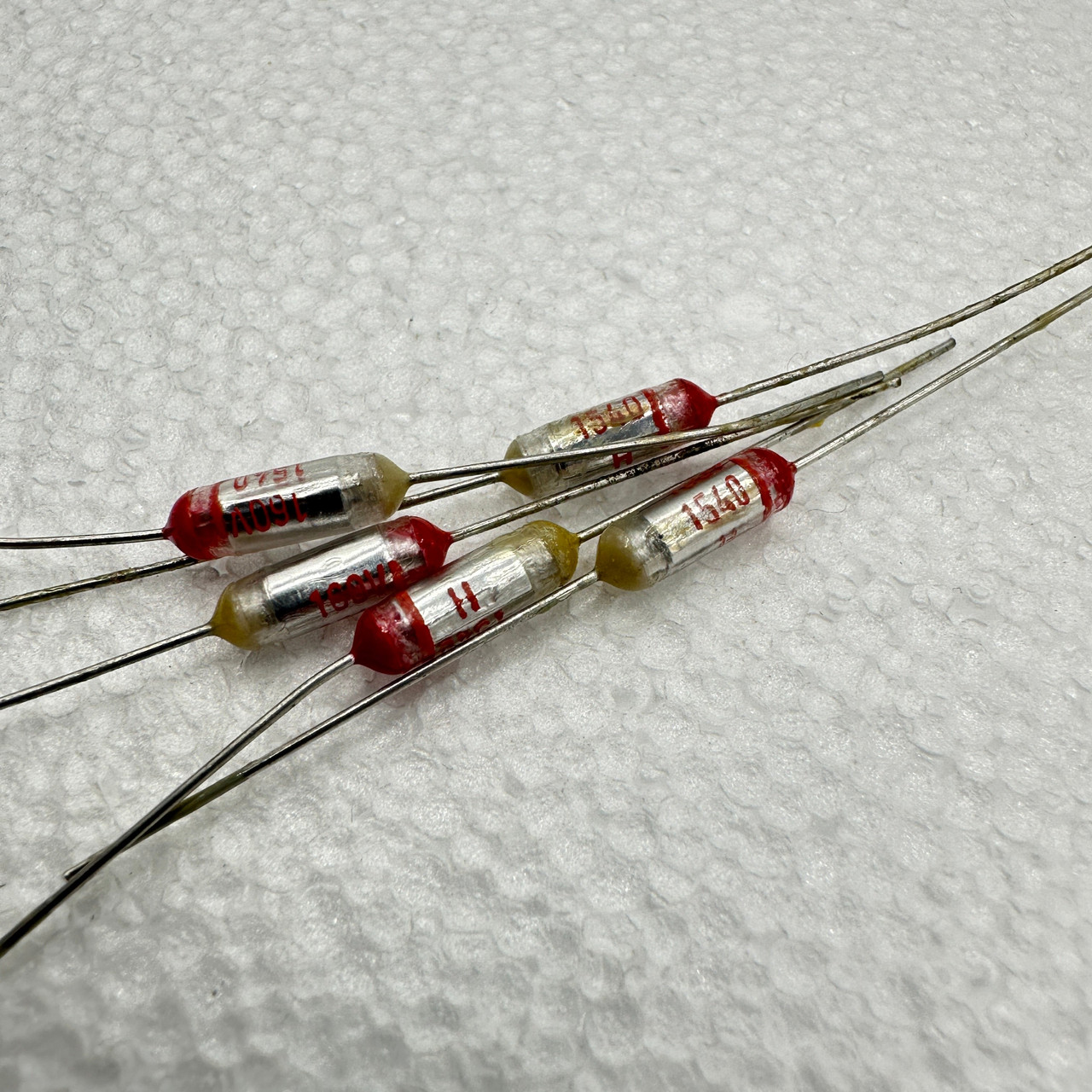 8x Phlps Präzsons-Audo-Kondensatoren, KS 427, 4700 pF = 4.7 nF / 1% / 630 V
