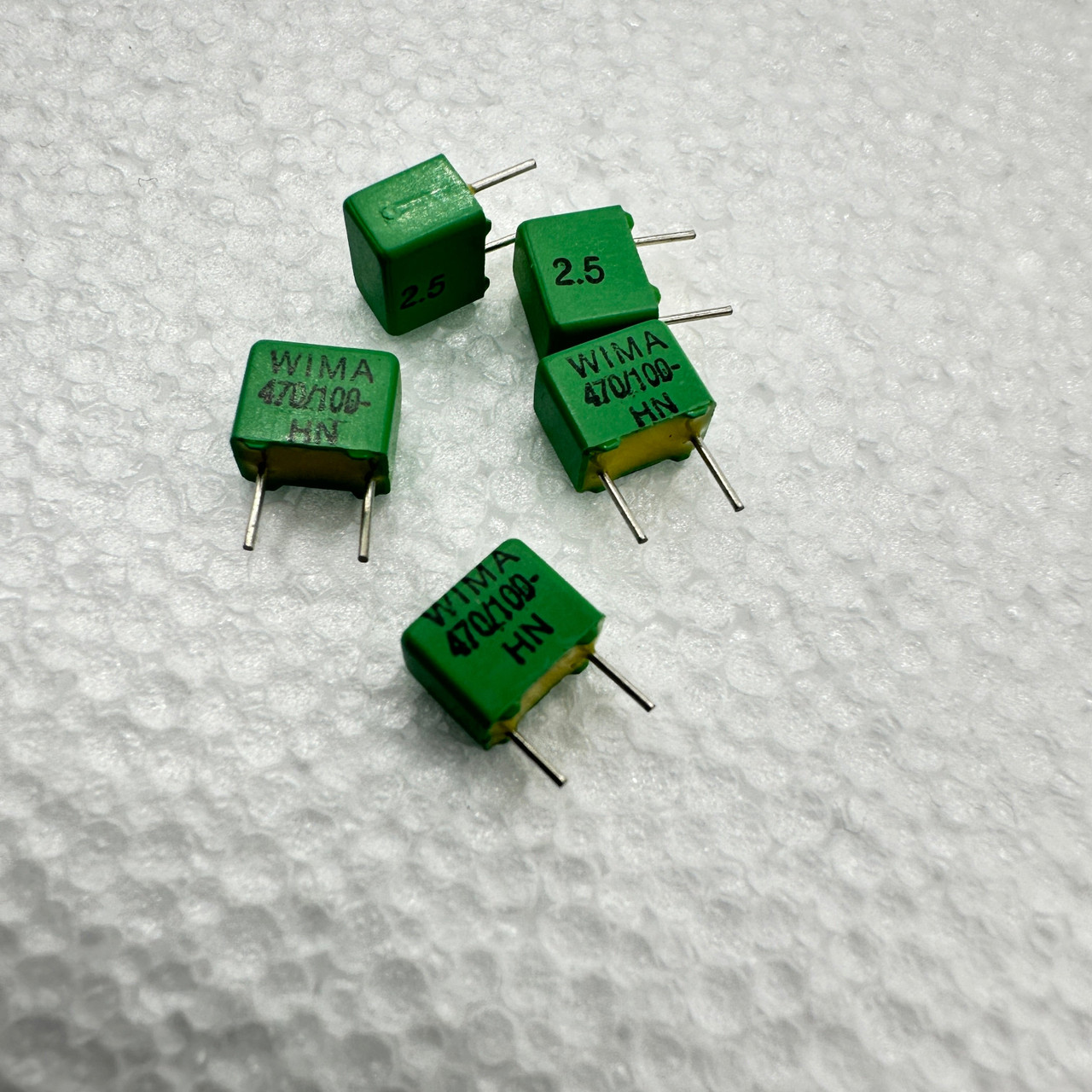 Lotto 10 Condensatori WIMA FKP2 Da 1800pF (1,8nF) 100V 2,5% - Passo 5mm, Made In Germany