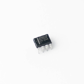 IC MAX1044CPA