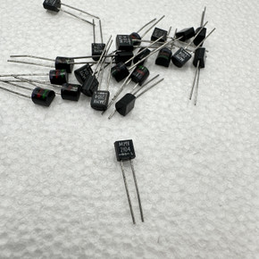 MV2104 Tuning Silicon Diode, Motorola