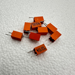 2927pf Siemens B31531 Radial Polystyrene Foil Capacitor 63V 1% 2.9nf 2n9 .0029uf