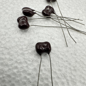 5 PACK 330pf 100v 2% Silver Mica Capacitors KEC .33nf