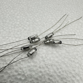 470pf Axial Polystyrene Capacitor 33V 3% .47nf