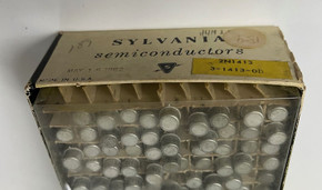 2N1413 Germanium Transistor PNP Sylvania TO-5