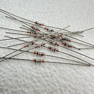 1N5231B 5.1V Zener Diode, Glass