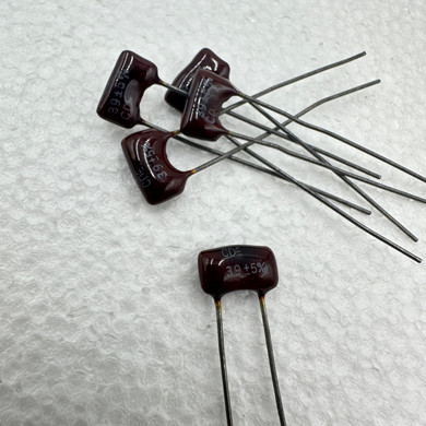39pf 100v 5% Silver Mica Capacitors CD .039nf
