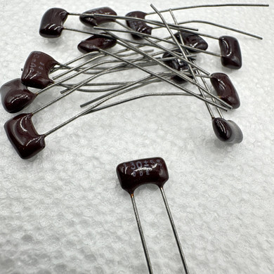 5 PACK 130pf 300v 5% Silver Mica Capacitors CDE .13nf