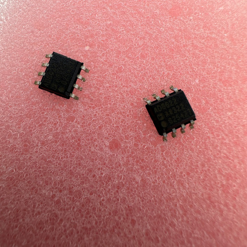 AD8622ARZ Op-Amp SMD-8 - Rare & Reclaimed