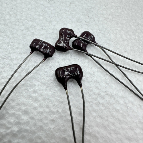 24pf 300v 5% Silver Mica Capacitors Sangamo .024nf