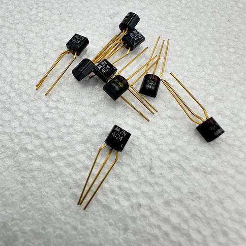 2N4126 Silicon Transistor, TO-92, Motorola - Small Bear