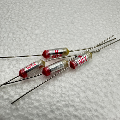 2370pf 2.4nf Axial Polystyrene Capacitor 160V 3% 2.4nf 2n4 .0024uf