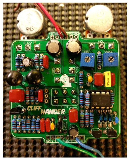 The Cliffhanger is based on the Hermida® Dover Drive™ which is marketed as “spiritual” Chandler® Tube Driver™ in a discrete package.