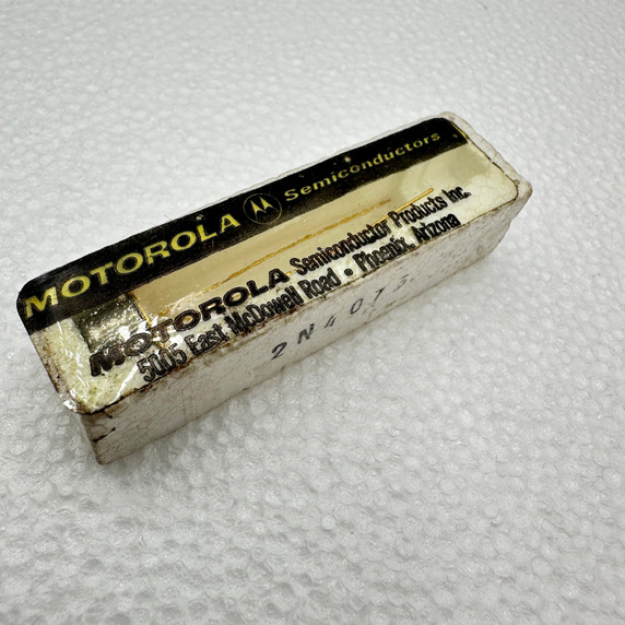 2N4075 Silicon Transistor NOS - Rare & Reclaimed