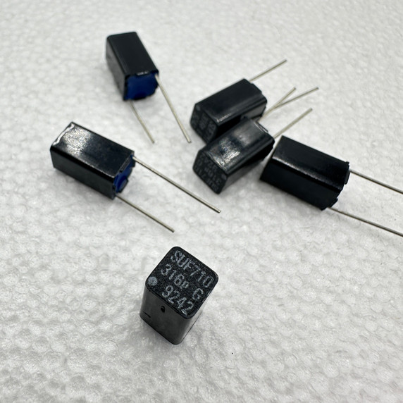 316pf LCR SUF710 Radial Polystyrene Foil Capacitor 63V 2% .32nf