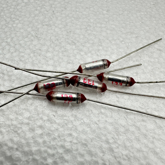 133pf Axial Polystyrene Capacitor 630V 3% .13nf