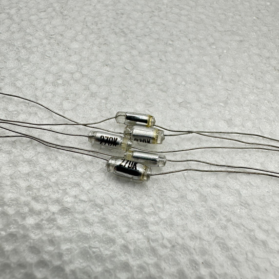 270pf Axial Polystyrene Capacitor 50V 10% .27nf