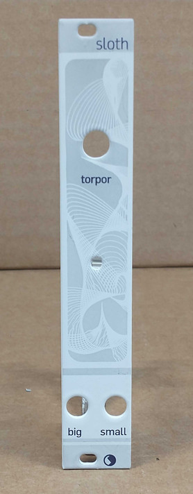 NLC1054 Sloth Chaos 'Torpor' White Magpie Panel