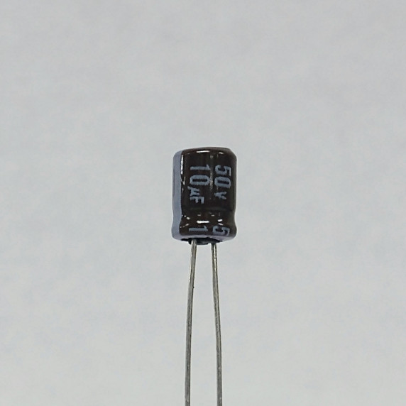 Electrolytic Cap Radial 10uF 50V 2mmLS Chem