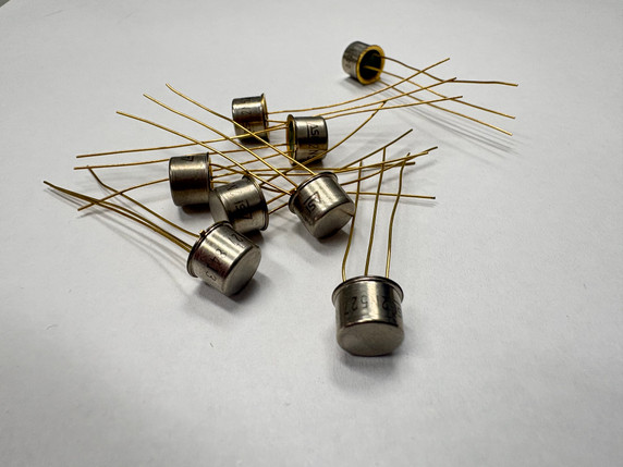 2N527 Germanium Transistor - Gold Lead ASI