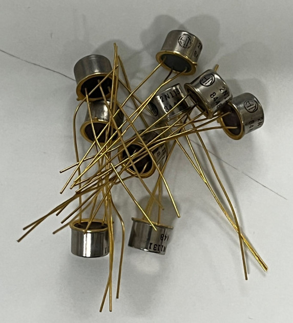 2N1131 Silicon Transistor PNP Hytron