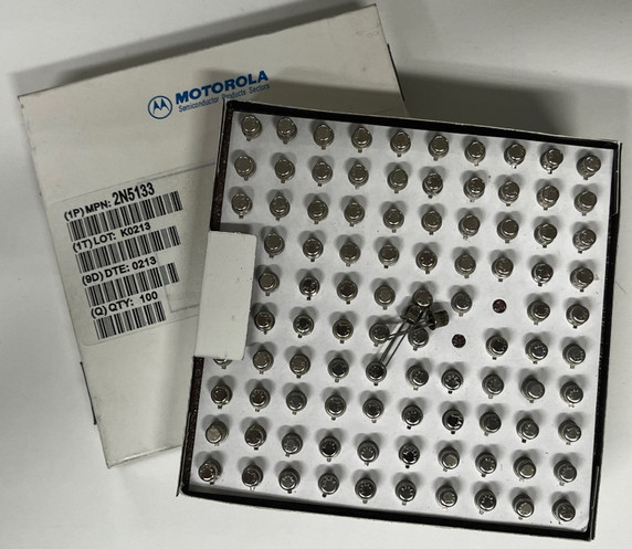2N5133 Transistor NPN Motorola