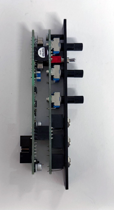 Erica Synths Pico VCF1 is a younger brother to the Erica Black Polivoks VCF, designed on similar topology using rare Russian opamps.
