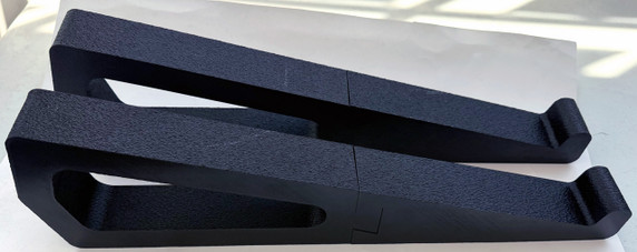 synthCube Angled Desktop Stand