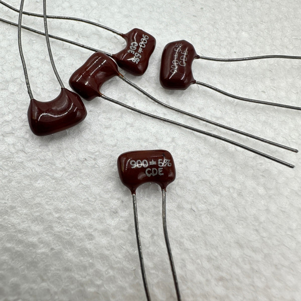 900pf 500v 5% Silver Mica Capacitors CDE .9nf