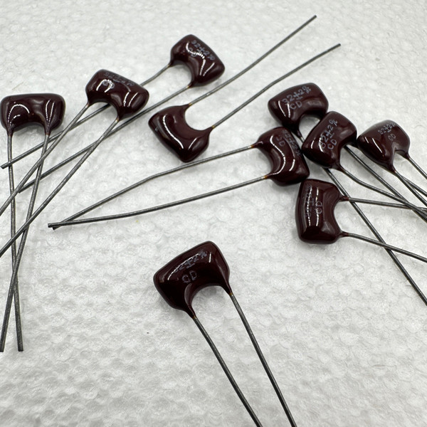 32pf 300v 2% Silver Mica Capacitors CD.032nf