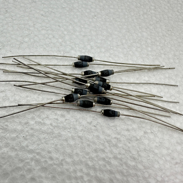GPD025 NOS Silicon Diode