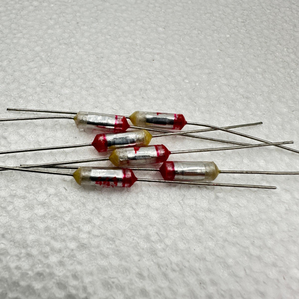 443pf Axial Polystyrene Capacitor 160V 3% .44nf