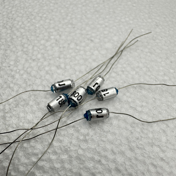 1800pf 1.8nf Axial Polystyrene Capacitor 25V 5% 1n8 .0018uf