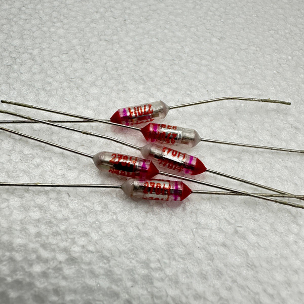 270pf Axial Polystyrene Capacitor 630V 3% .27nf