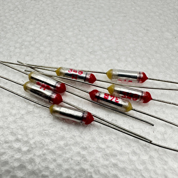 348pf Axial Polystyrene Capacitor 160V 3% .35nf