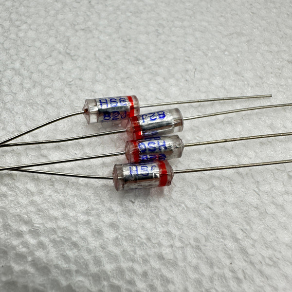 82pf Axial Polystyrene Capacitor 160V 5% .082nf