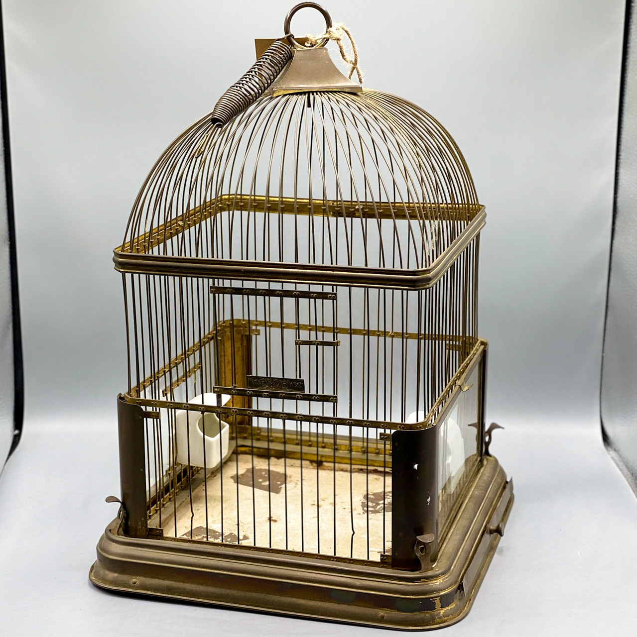 Antique HENDRYX Brass Bird Cage & Stand Glass Feeder Dishes Orig Perches  Vintage