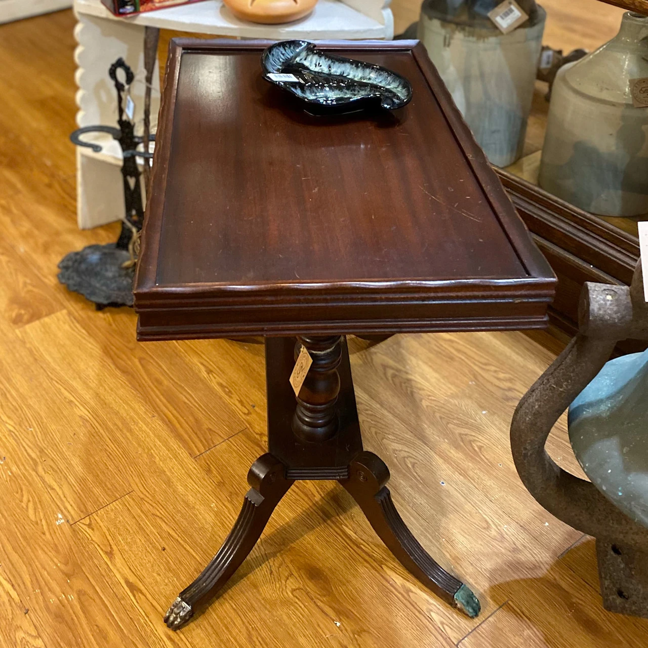 Vintage Duncan Phyfe Side Table - Ocean Springs Mercantile