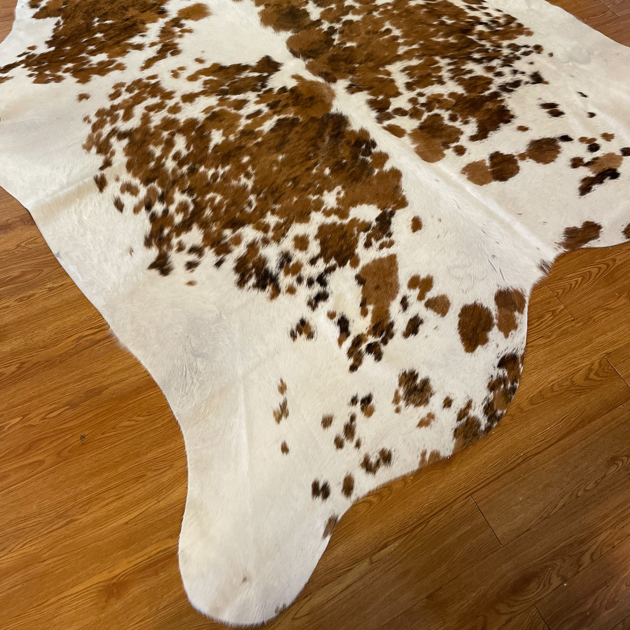 Tan Spotted Rug White & Light Brown Spotted Cowhide Rug - Ocean Springs Mercantile