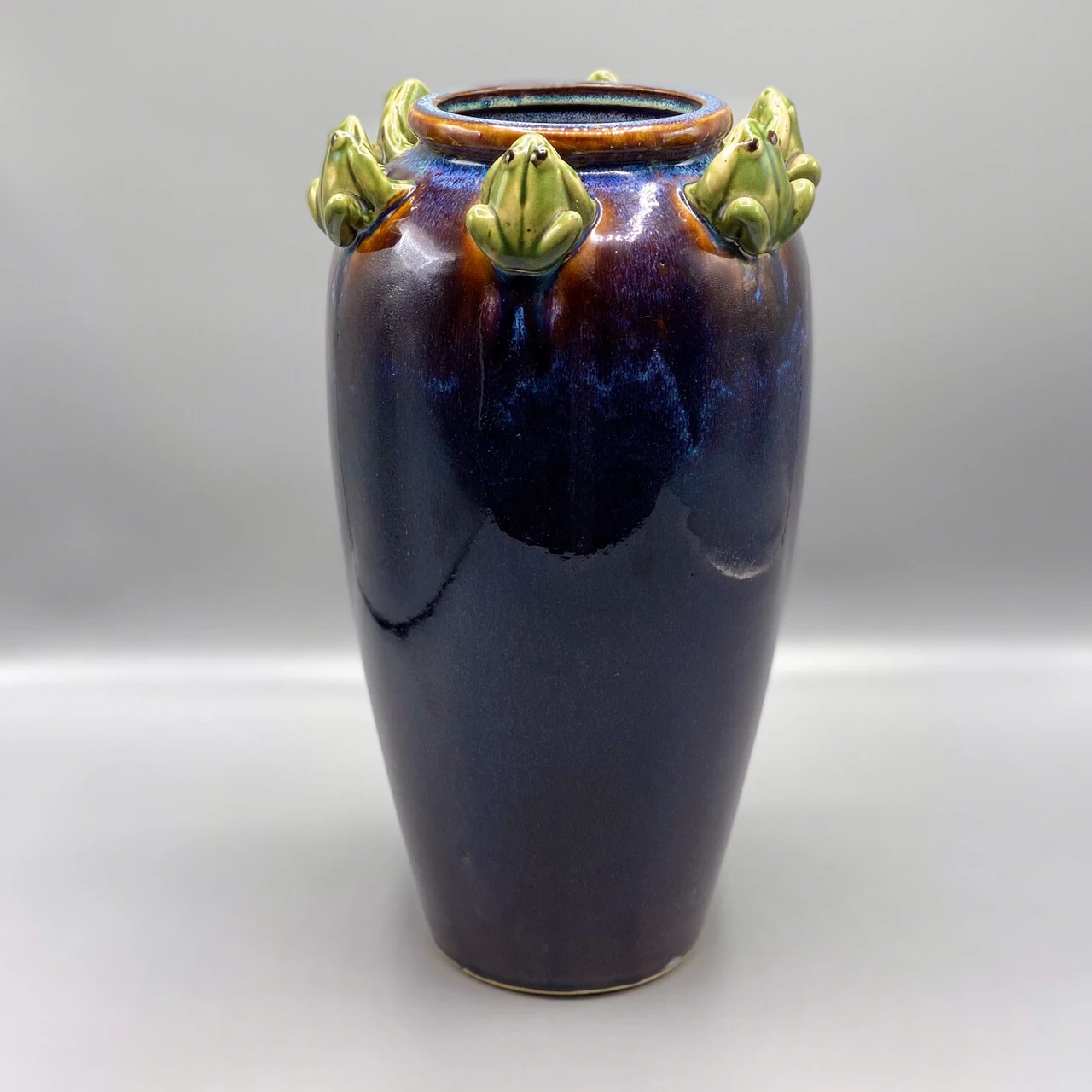 Vintage Majolica Tall Vase w/Frogs - Ocean Springs Mercantile