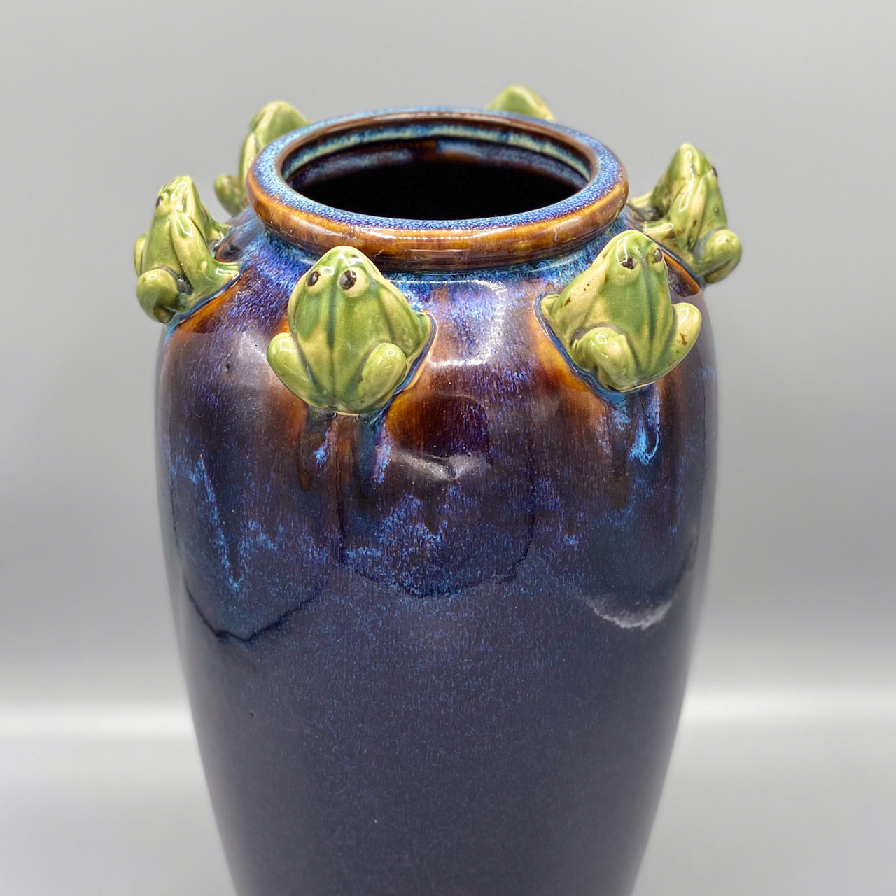 Vintage Majolica Tall Vase w/Frogs - Ocean Springs Mercantile