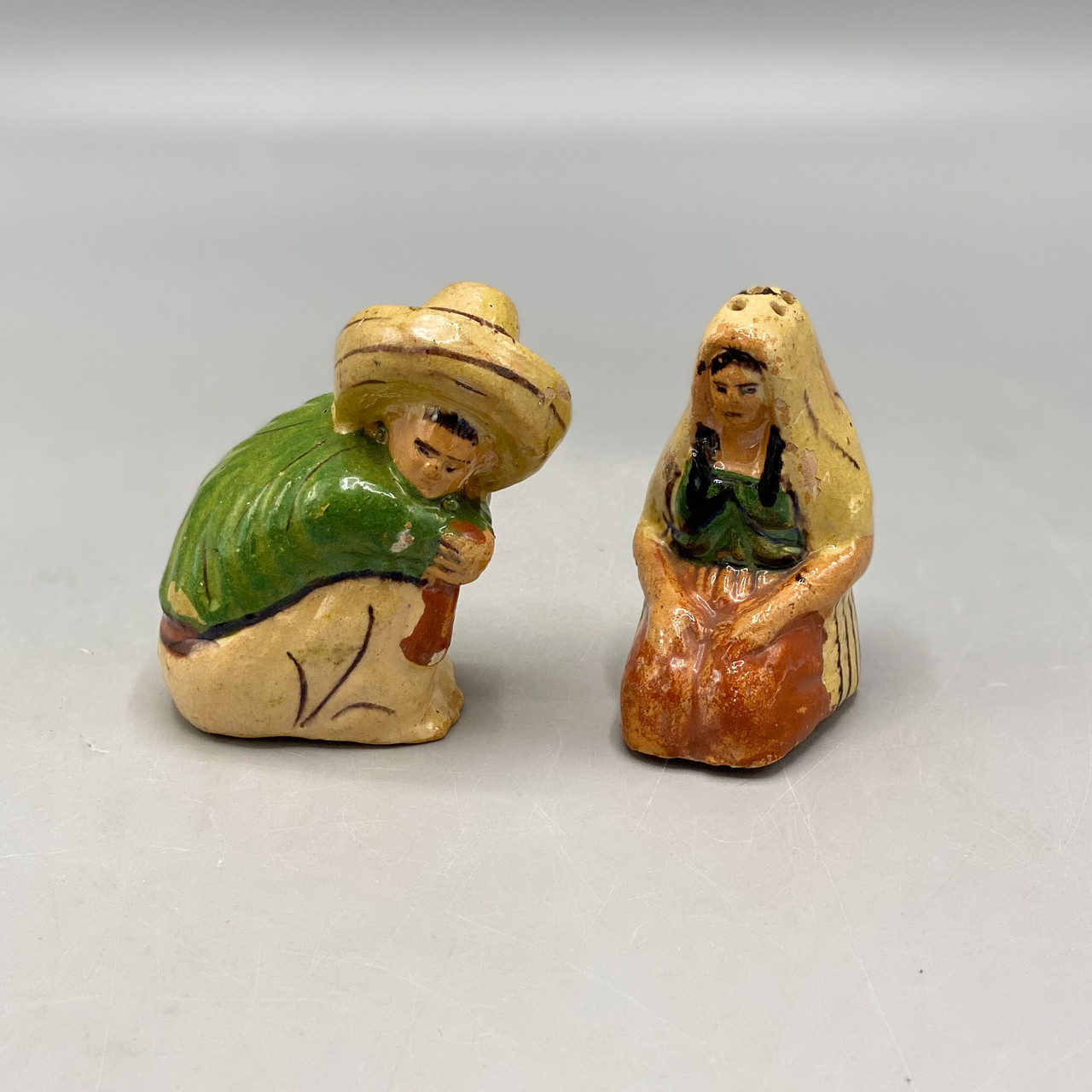 Vintage Mexican Couple 5 Salt & Pepper Shakers - Ocean Springs