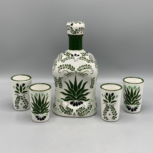 Agave Tequila Decanter Set w/4 Shot Glasses