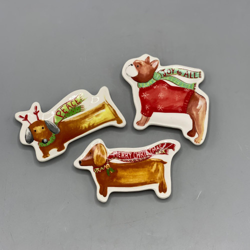 Dog Shaped Dish w/Scarf