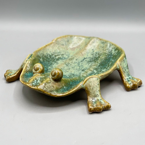 Decorative Footed Frog Dish