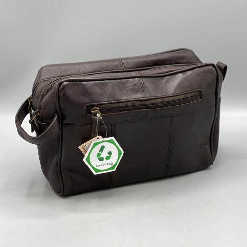 Brown Tripp Large Dopp Kit