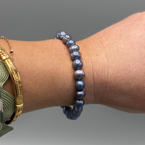 Black Freshwater Pearl Stretch Bracelet