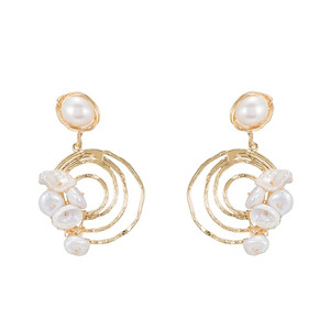 Ladies Circular Swirl Pearl Earrings in Gold Plated Ladies Circular Swirl Pearl Earrings in Gold Plated