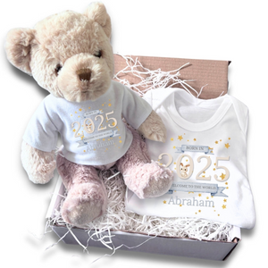 Personalised Welcome to the World 2025 Gift Hamper - Teddy & Baby Vest - 6-12 MONTHS
