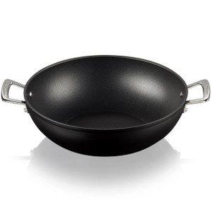 Le Creuset Toughened Non-Stick Wok Le Creuset Toughened Non-Stick Wok